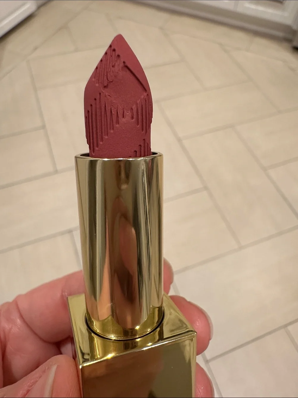 BNIB Burberry Kisses Matte Lipstick ~ Matte Rose Crush (19)